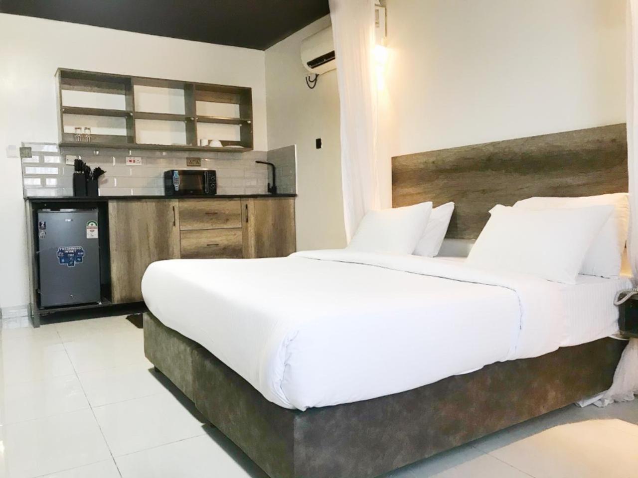 The Ivory Suites Mombasa Exterior photo